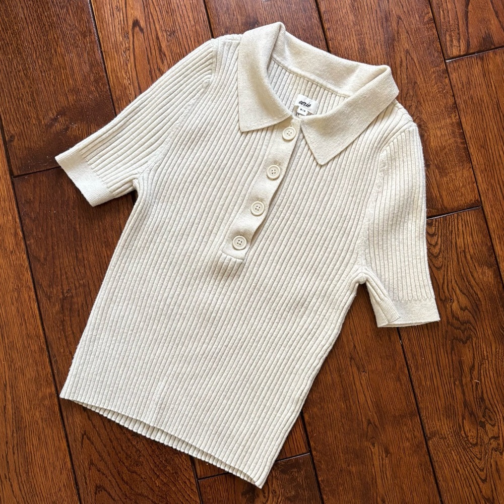 Beige Ribbed Cropped Polo Top - Picture 3 of 5